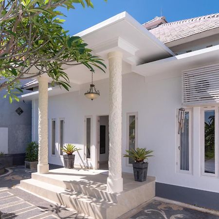 Villa Pondok Maica Lovina Exterior foto